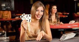Antarmuka Paling Dimainkan di aplikasi mobile slot888 menampilkan permainan populer